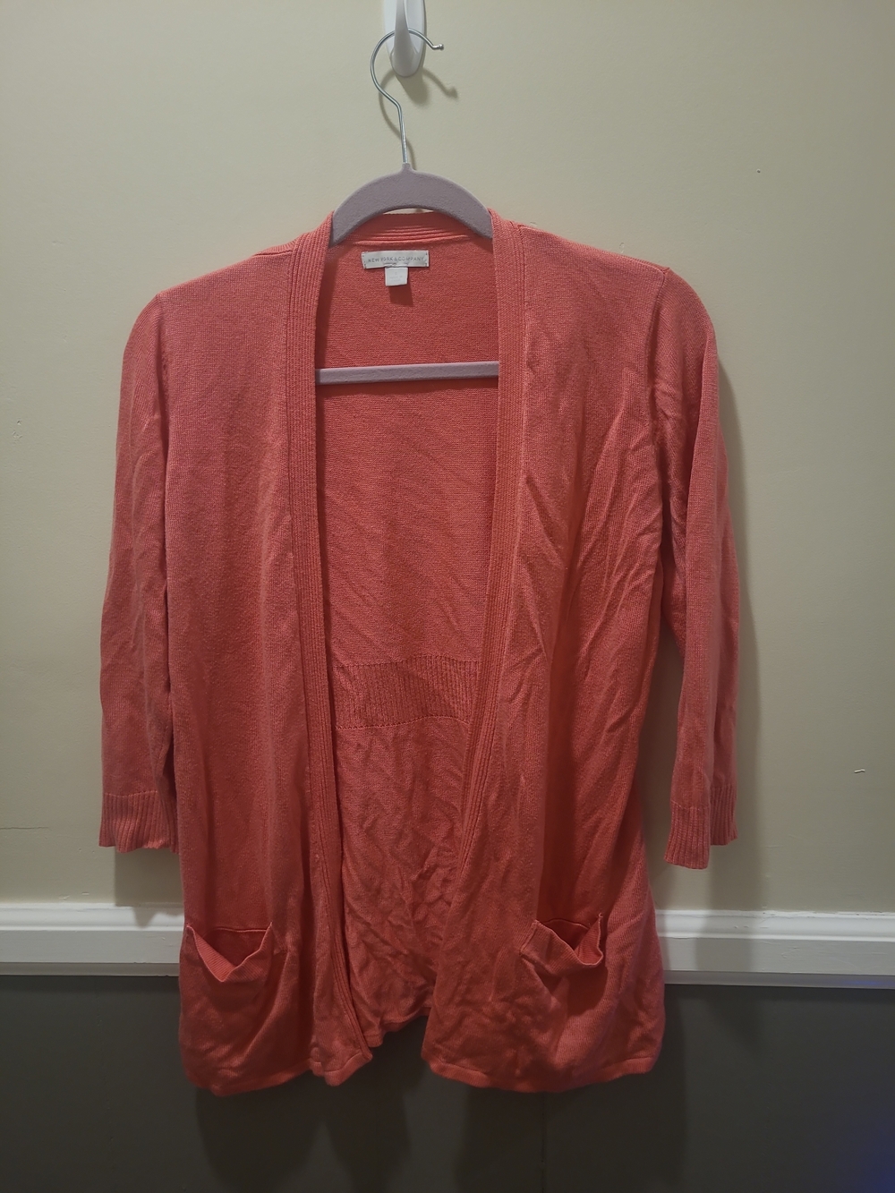 New York & Company Coral Open-Front Cardigan Small